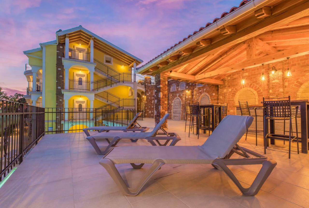 Palace Paulina Luxury Residence Novi Vinodolski Luaran gambar